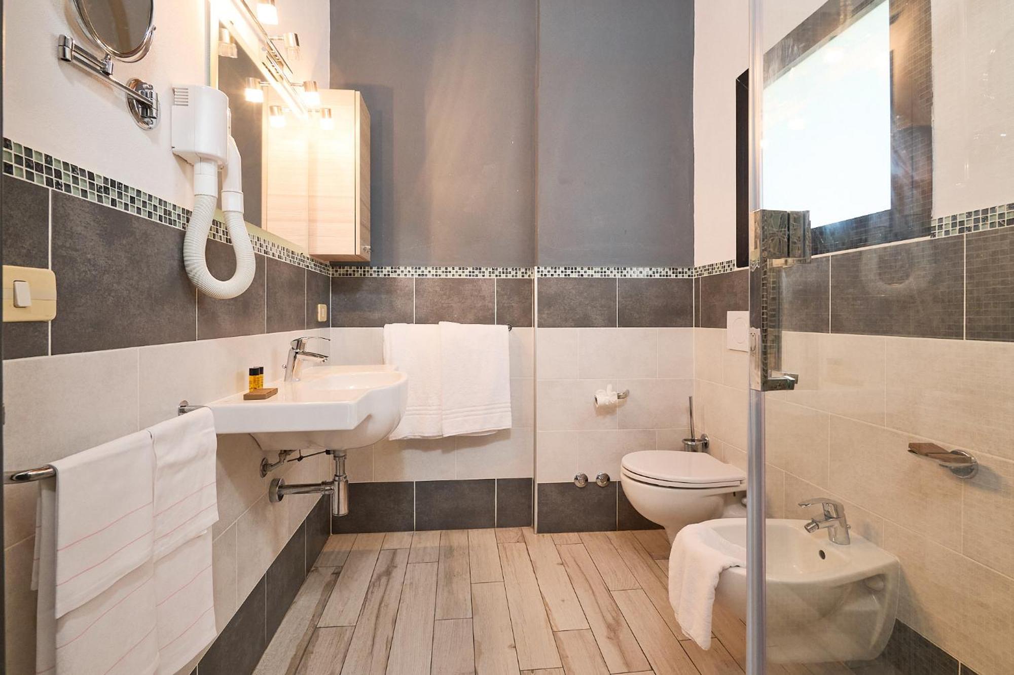 קסטנייטו קרדוצ'י Hotel Zi Martino מראה חיצוני תמונה
