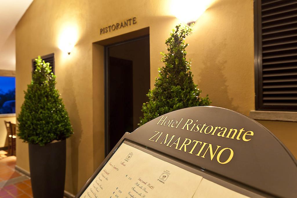 קסטנייטו קרדוצ'י Hotel Zi Martino מראה חיצוני תמונה